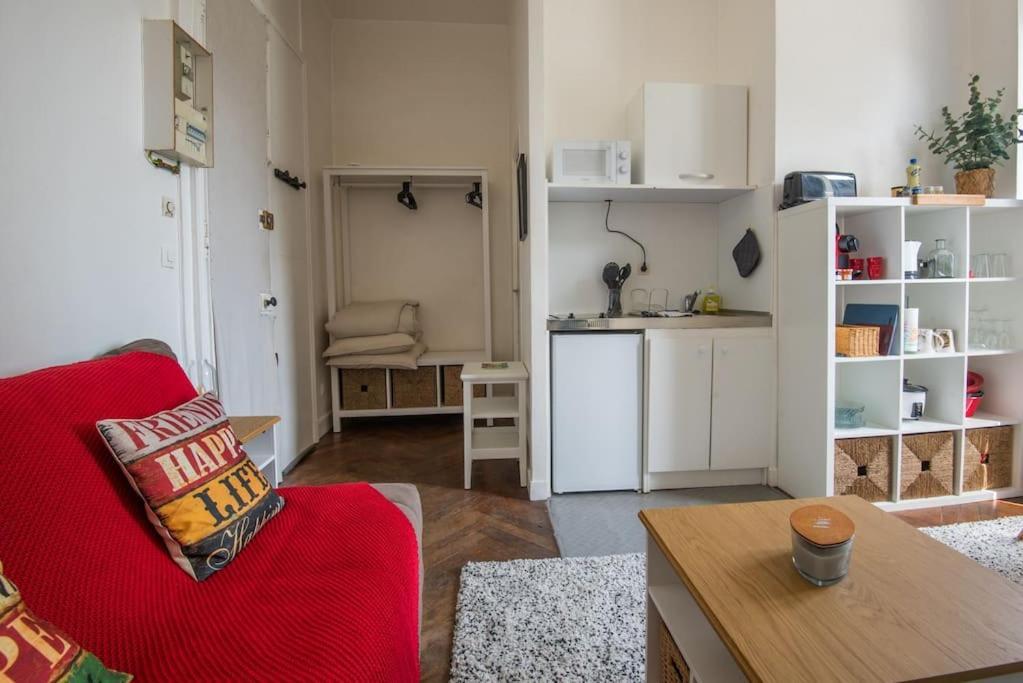 Le Petit Cosy Apartment Анже Екстериор снимка