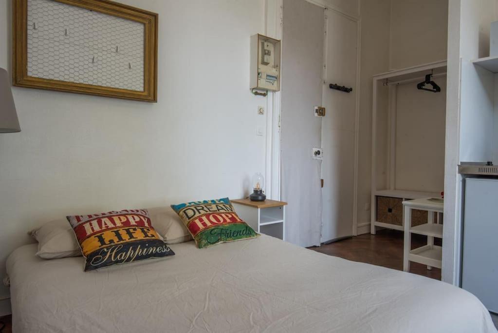 Le Petit Cosy Apartment Анже Екстериор снимка